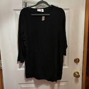 Black three-quarter length shirt